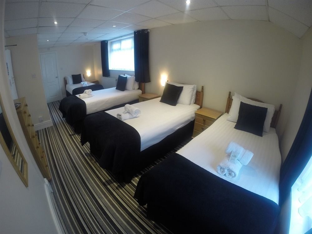 Happy Return Hotel