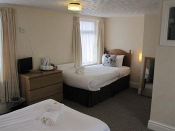 Happy Return Hotel