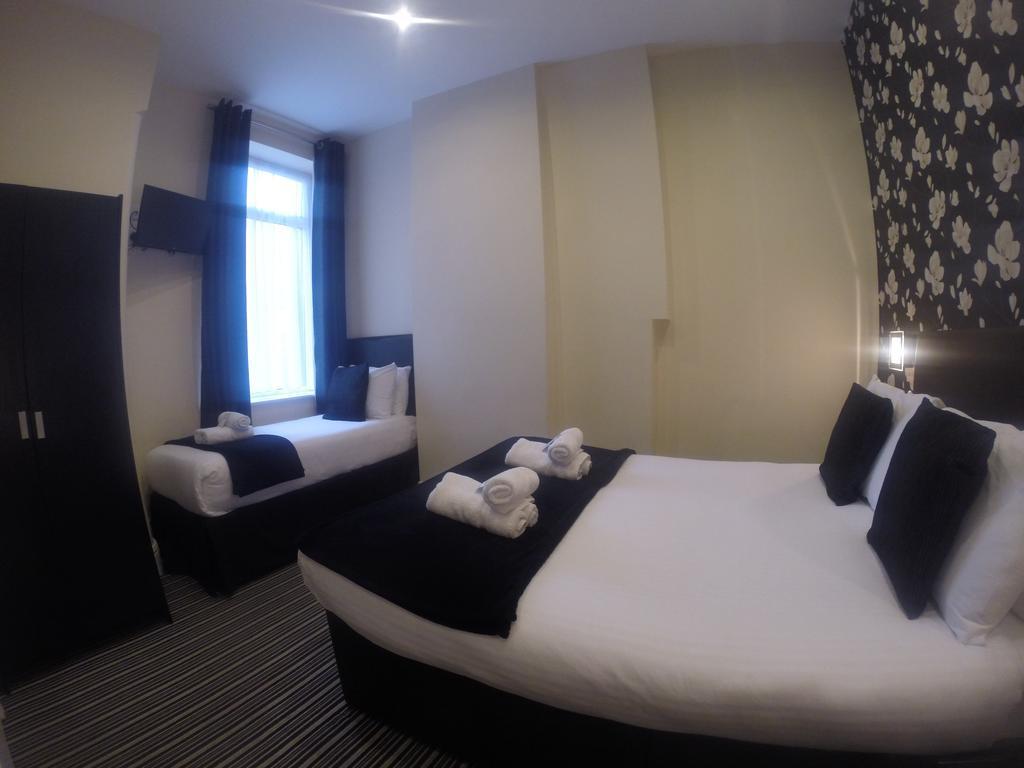 Hotel Happy Return Blackpool